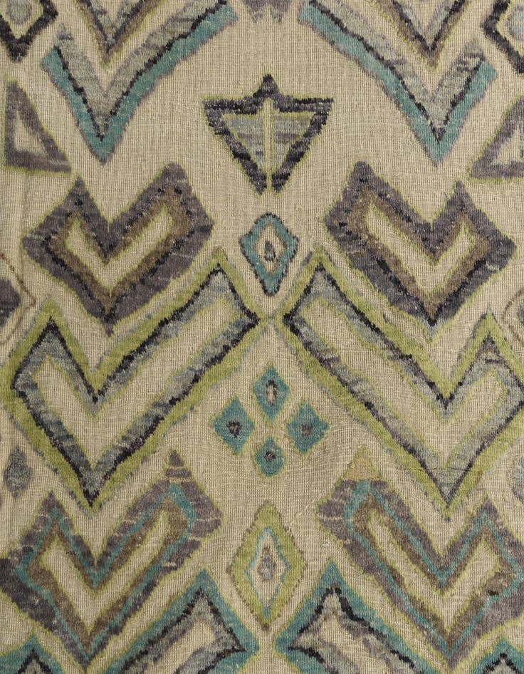 Detail image of  9' x 12' 6  Hand Knotted Darya Wool Rug