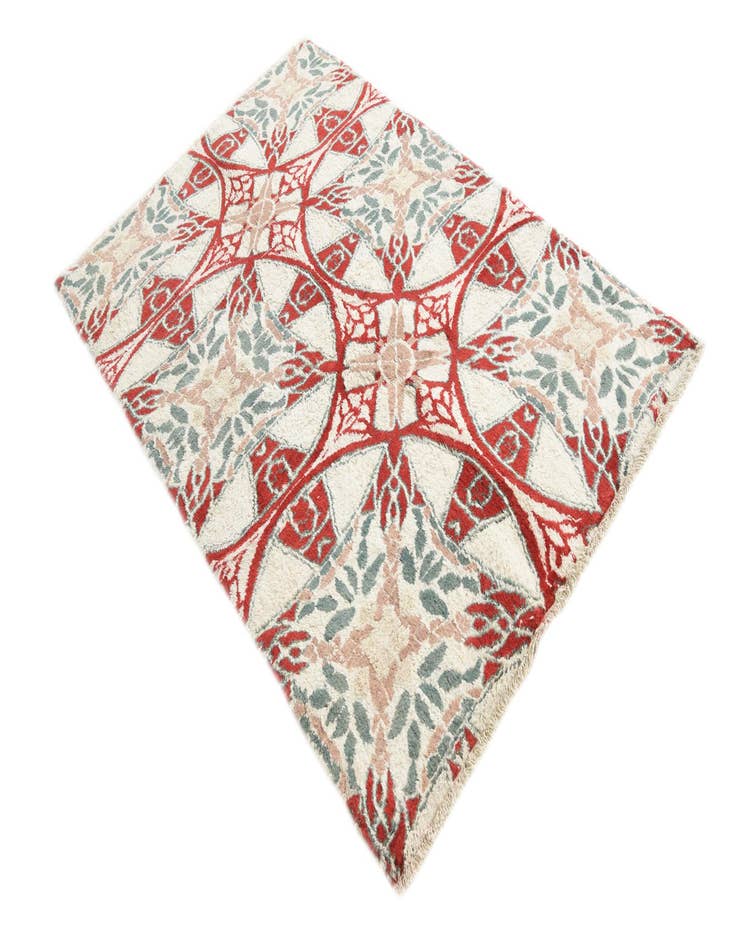 Detail image of  4' 1 x 6'  Hand Knotted Darya Wool Rug