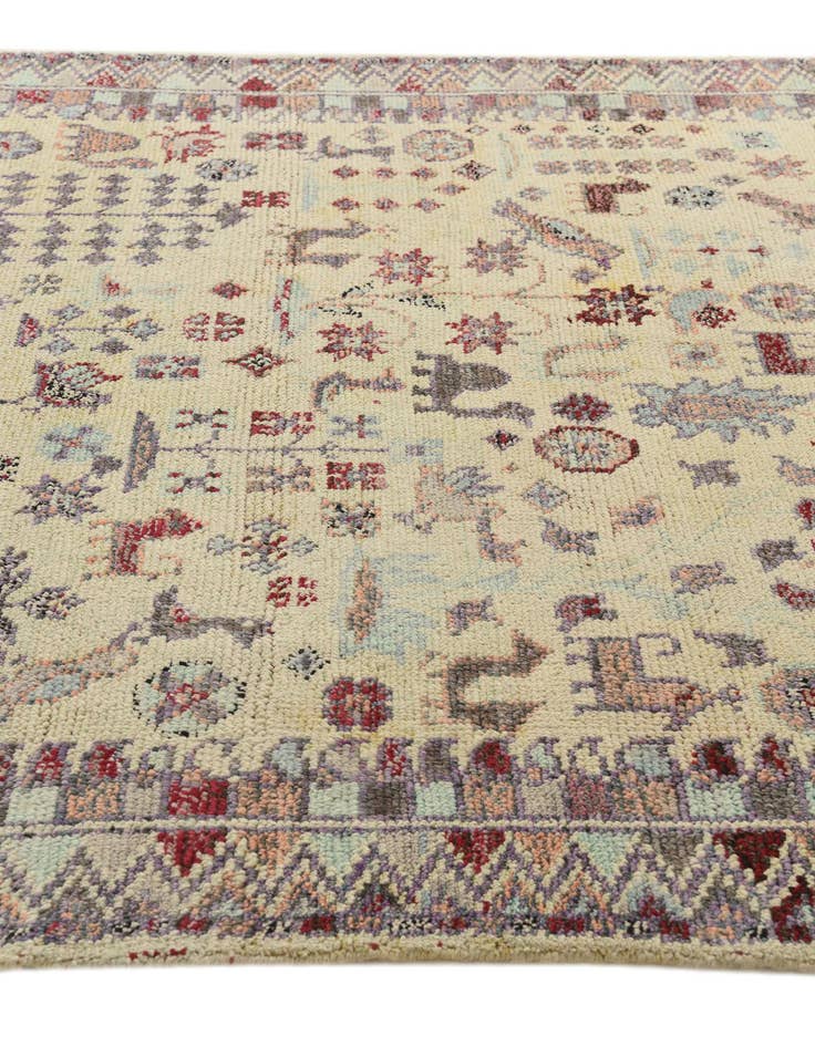 Detail image of  5' 6 x 7' 8  Hand Knotted Darya Wool Rug