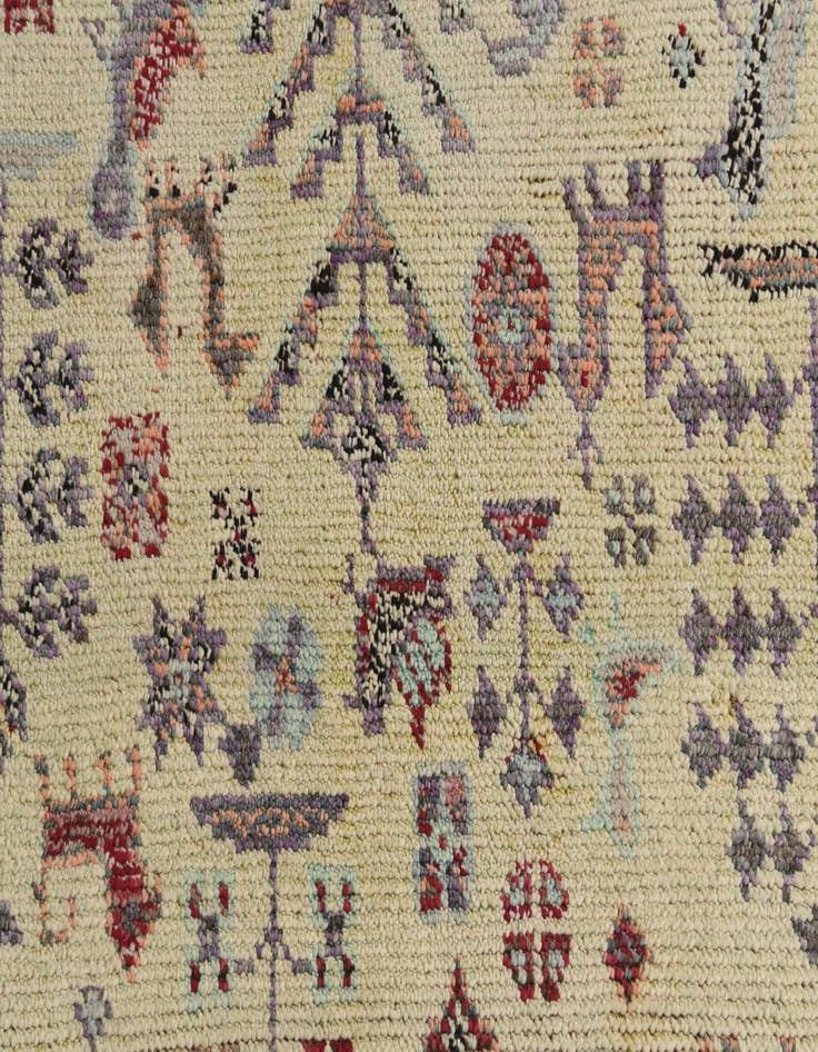 Detail image of  5' 6 x 7' 8  Hand Knotted Darya Wool Rug