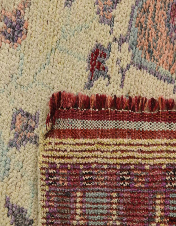 Detail image of  5' 6 x 7' 8  Hand Knotted Darya Wool Rug