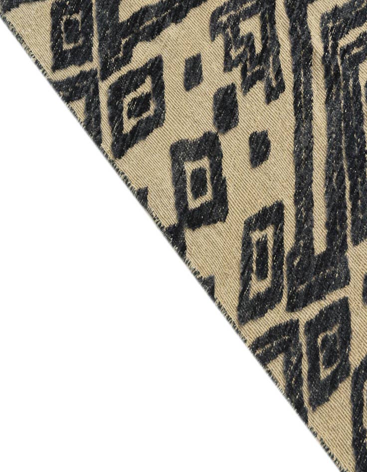 Detail image of  8' x 10' 4  Hand Knotted Darya Wool Rug