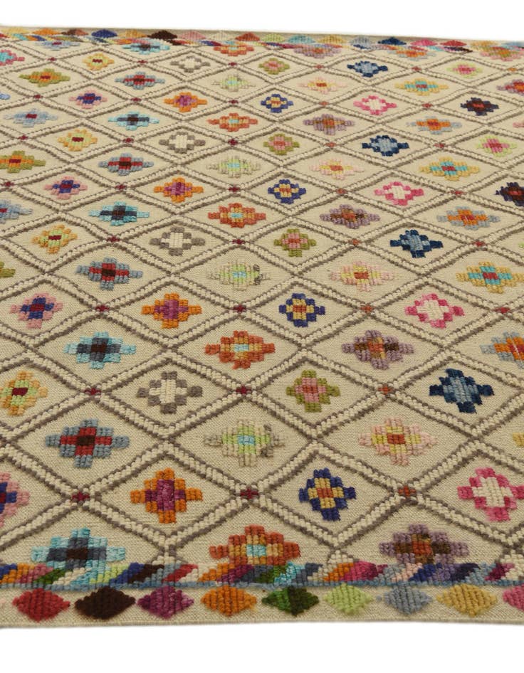 Detail image of  6' 8 x 10' 7  Hand Knotted Darya Wool Rug