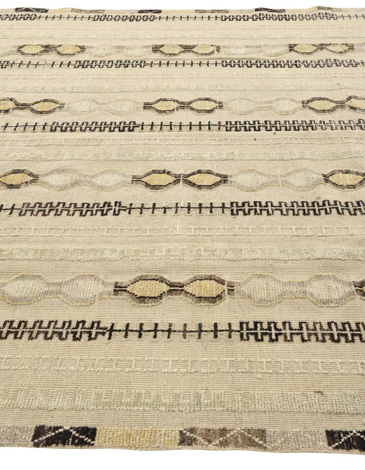 Detail image of  9' x 12' 7  Hand Knotted Darya Wool Rug