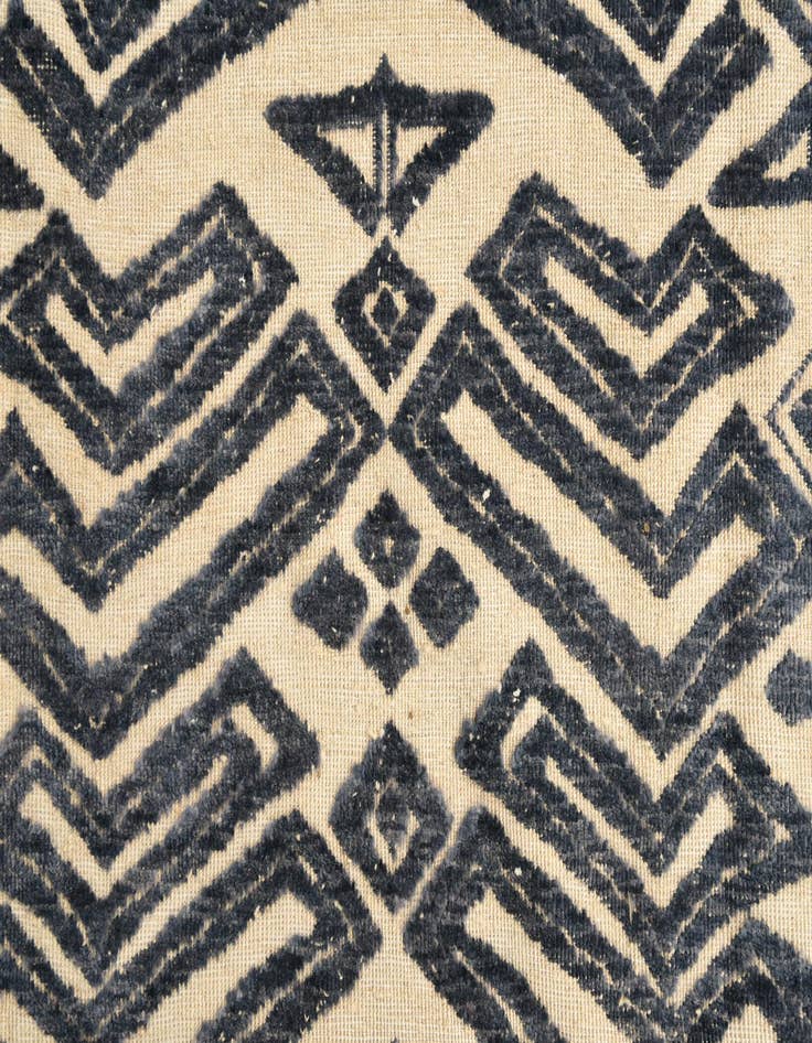 Detail image of  7' 9 x 10' 3  Hand Knotted Darya Wool Rug