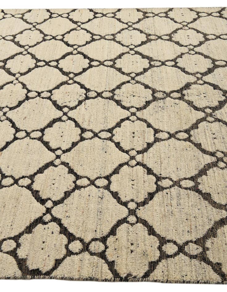 Detail image of  6' 7 x 9' 9  Hand Knotted Darya Wool Rug