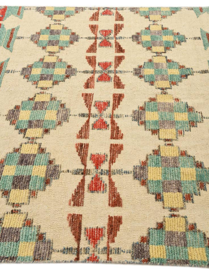 Detail image of  5' 7 x 8' 5  Hand Knotted Darya Wool Rug