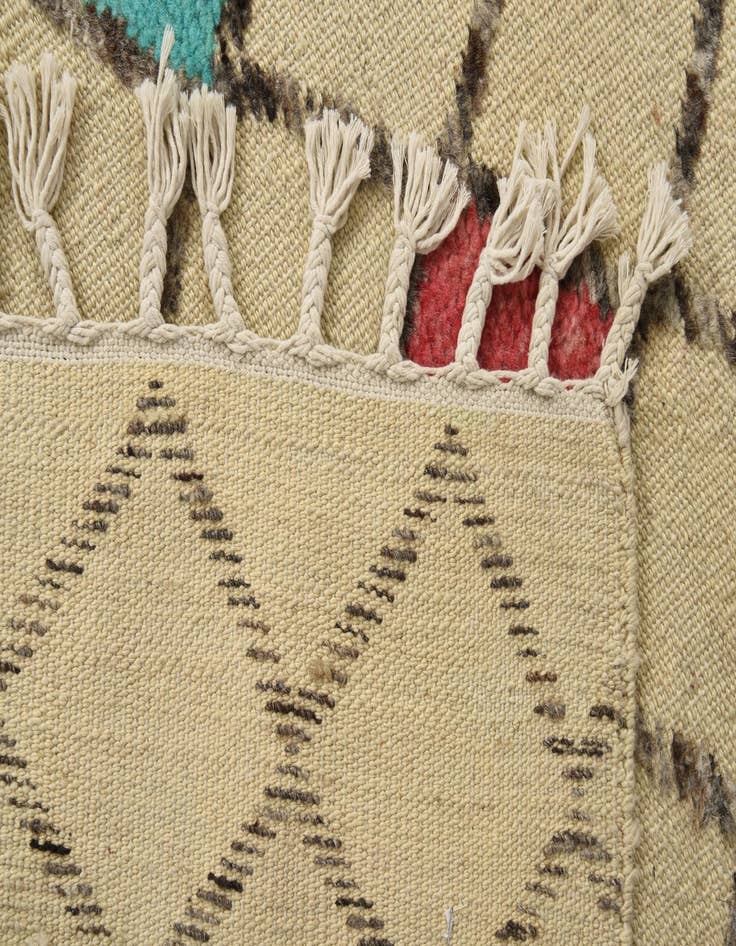 Detail image of  6' x 9'  Hand Knotted Darya Wool Rug