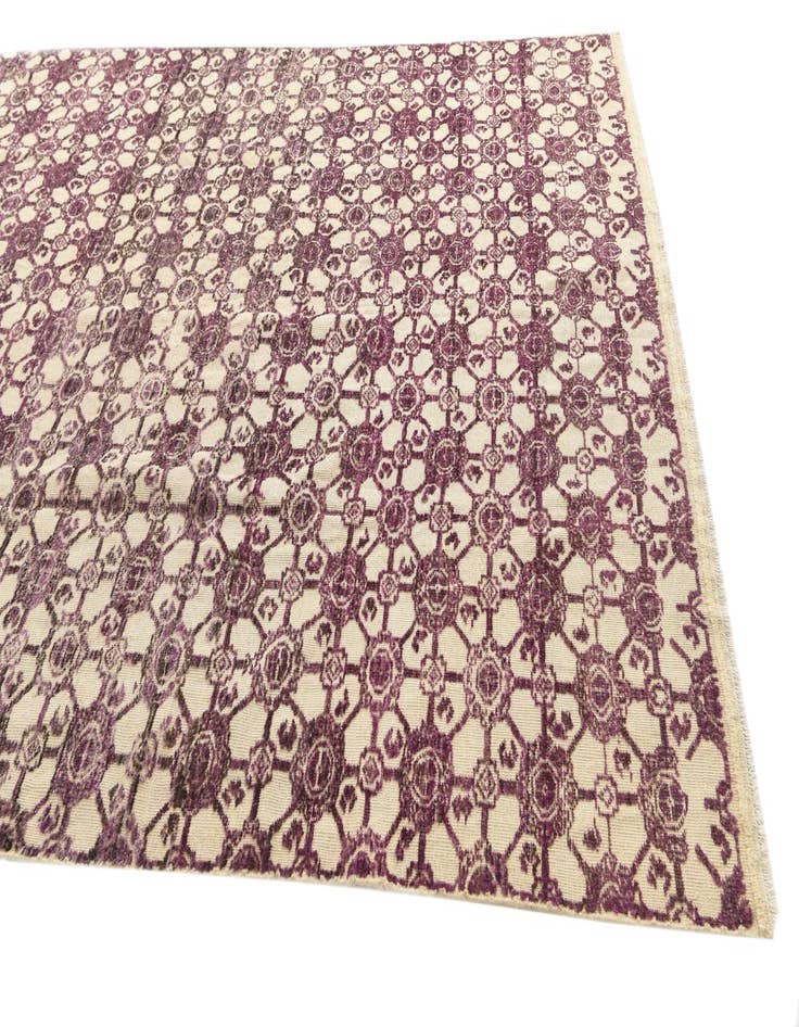 Detail image of  8' x 9' 8  Hand Knotted Darya Wool Rug