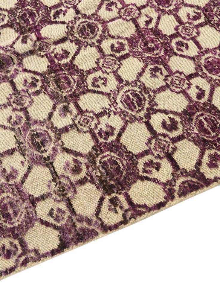 Detail image of  8' x 9' 8  Hand Knotted Darya Wool Rug