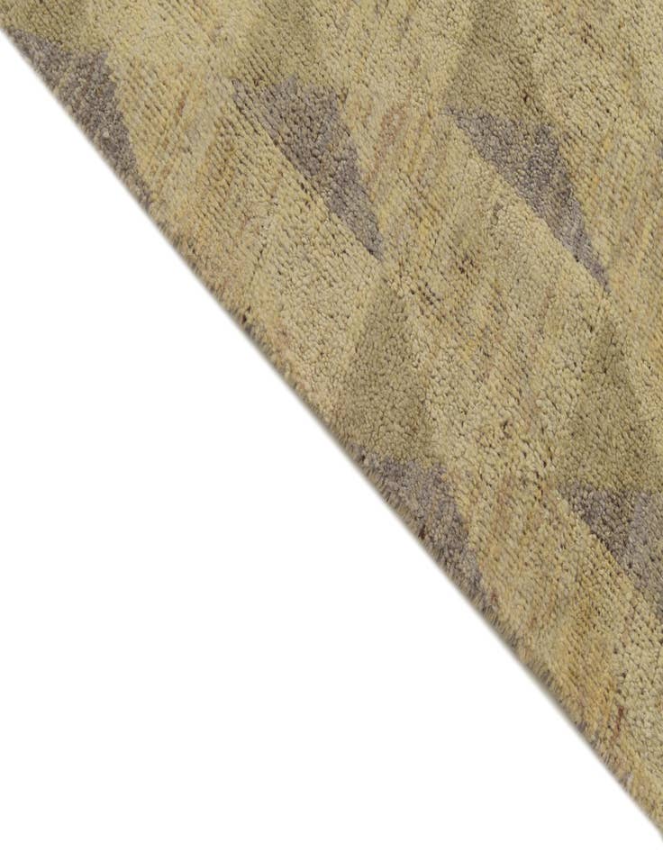 Detail image of  5' 7 x 8' 2  Hand Knotted Darya Wool Rug