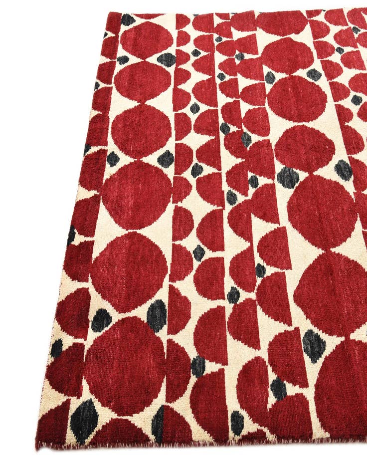 Detail image of  5' 9 x 8' 3  Hand Knotted Darya Wool Rug