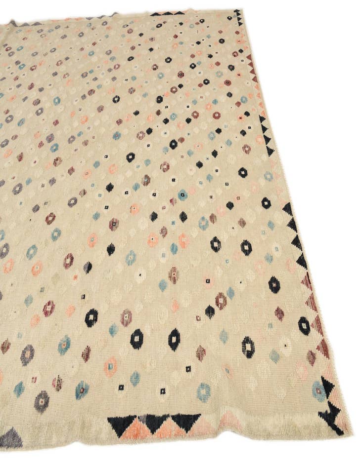 Detail image of  9' 8 x 14' 1  Hand Knotted Darya Wool Rug