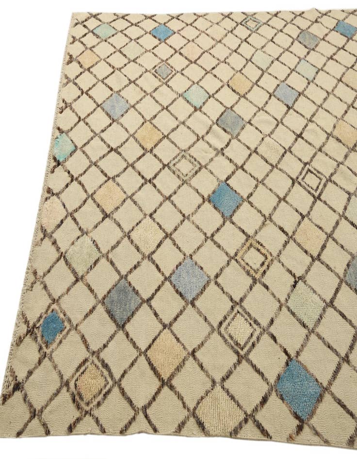 Detail image of  7' 8 x 10'  Hand Knotted Darya Wool Rug