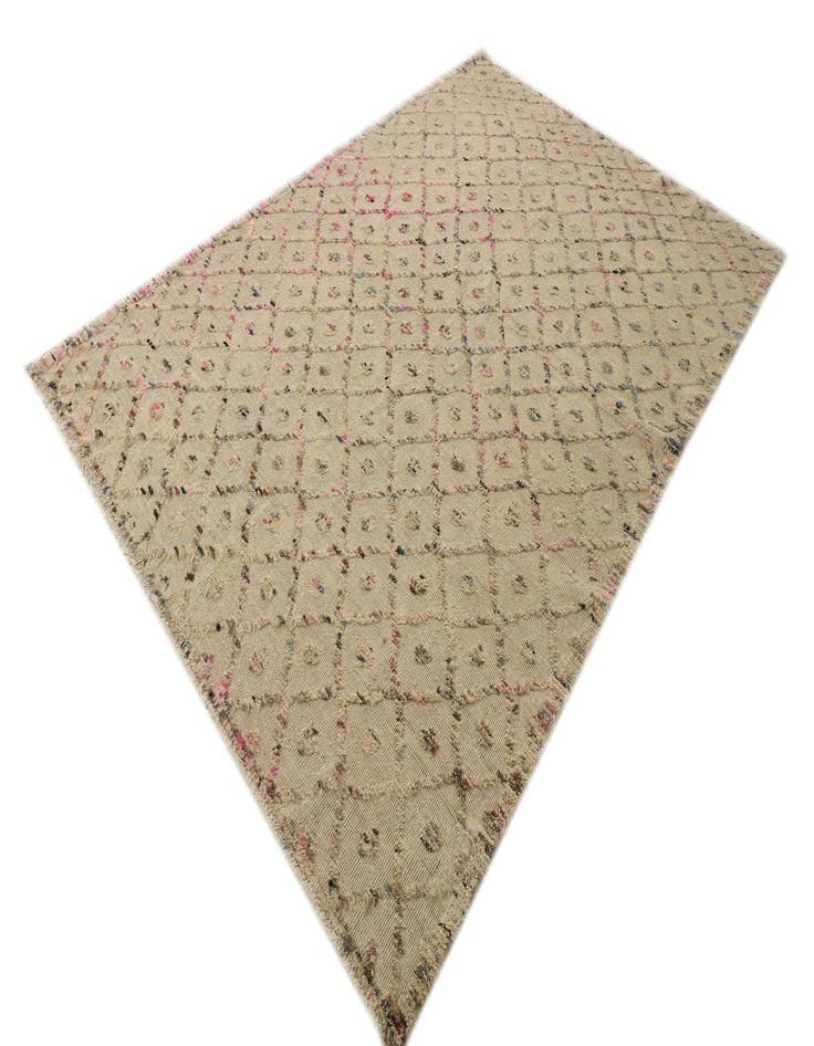 Detail image of  6' 6 x 9' 3  Hand Knotted Darya Wool Rug