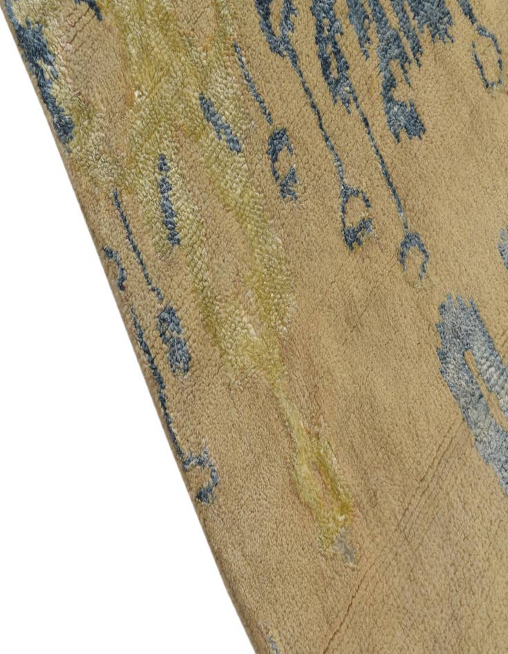 Detail image of  4' 10 x 7' 8  Hand Knotted Darya Rug