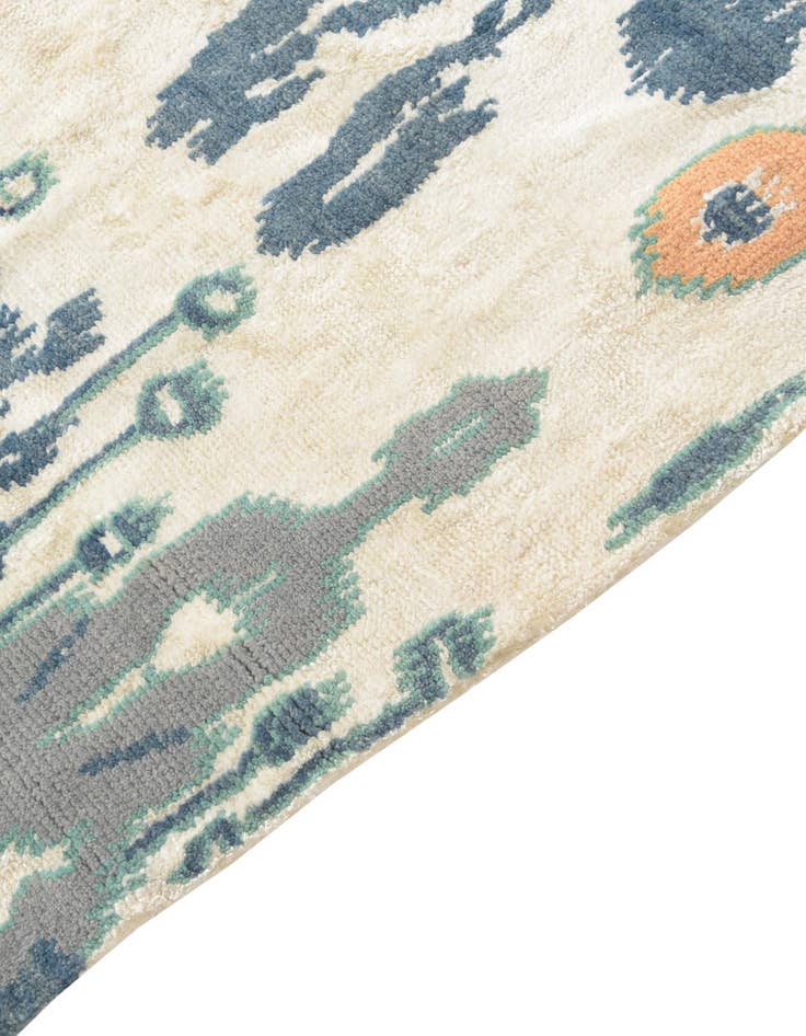 Detail image of  5' 1 x 8' 3  Hand Knotted Darya Rug