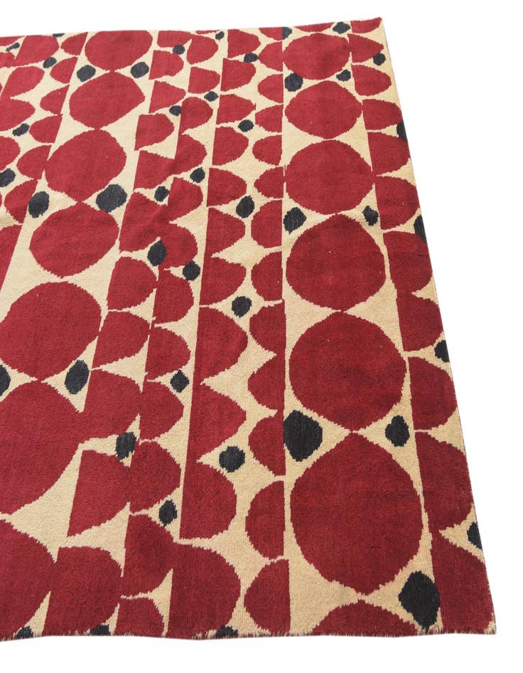 Detail image of  6' 4 x 10'  Hand Knotted Darya Wool Rug