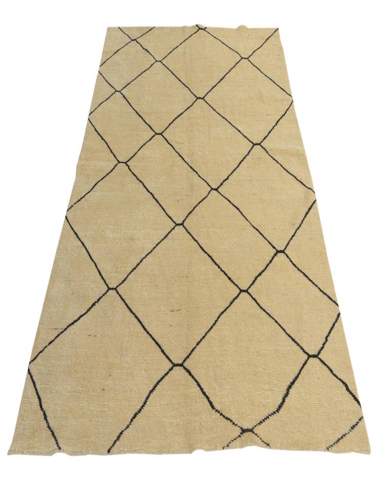 Detail image of  5' 6 x 8'  Hand Knotted Darya Wool Rug