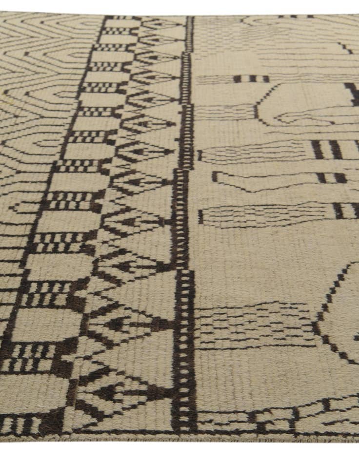 Detail image of  9' 10 x 14' 3  Hand Knotted Darya Wool Rug
