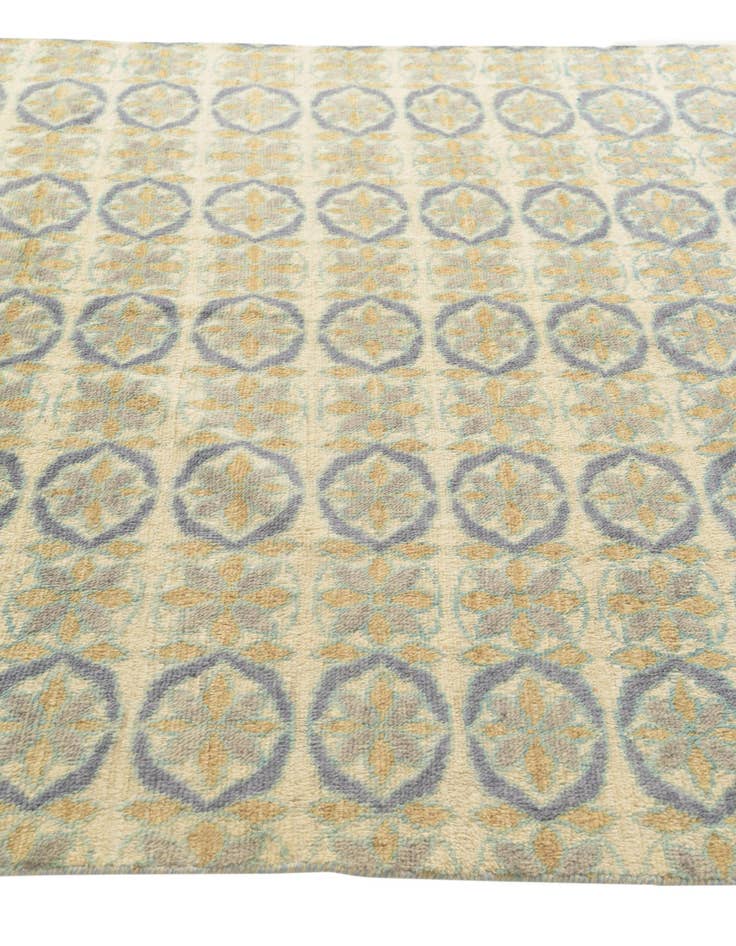 Detail image of  6' 8 x 9' 9  Hand Knotted Darya Wool Rug