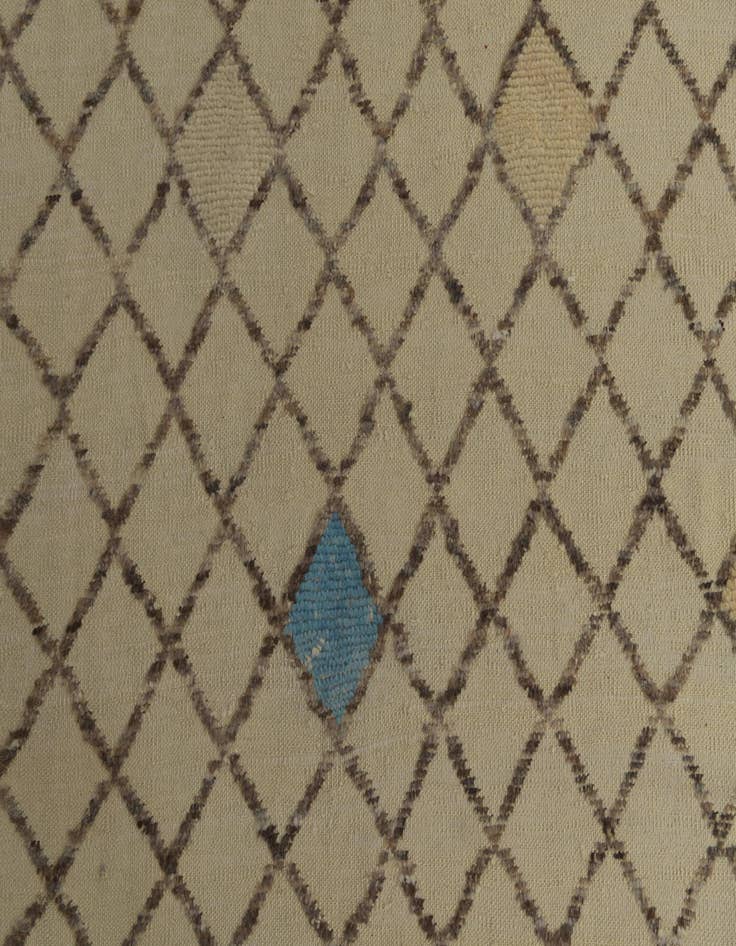 Detail image of  7' 8 x 10'  Hand Knotted Darya Wool Rug