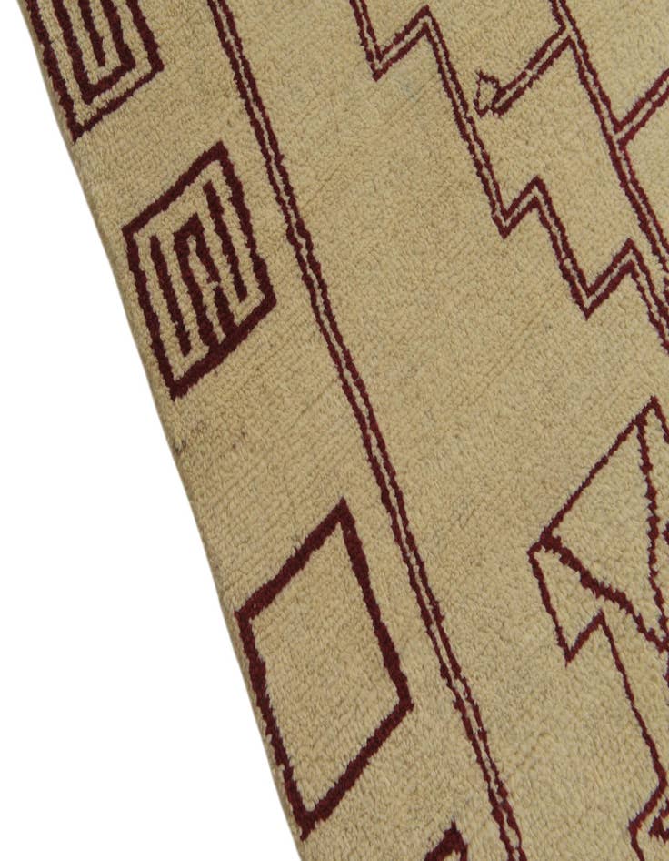 Detail image of  6' 4 x 9' 8  Hand Knotted Darya Wool Rug