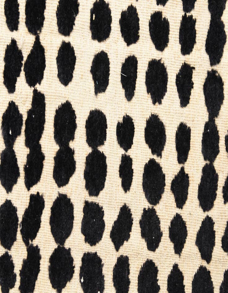 Detail image of  9' 10 x 14'  Hand Knotted Darya Wool Rug