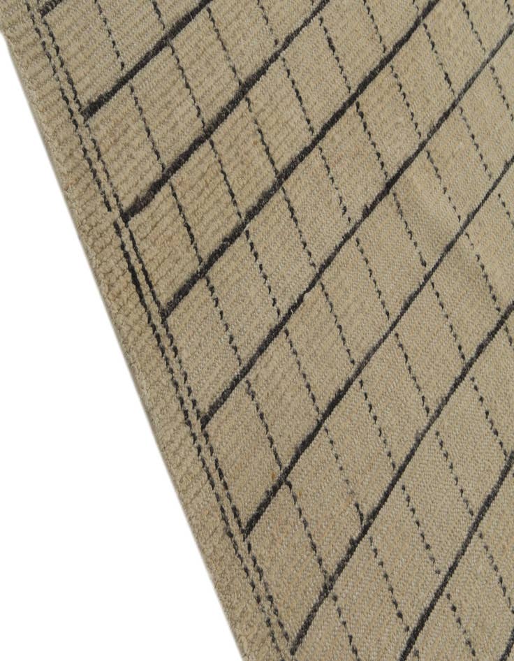 Detail image of  8' x 10'  Hand Knotted Darya Wool Rug