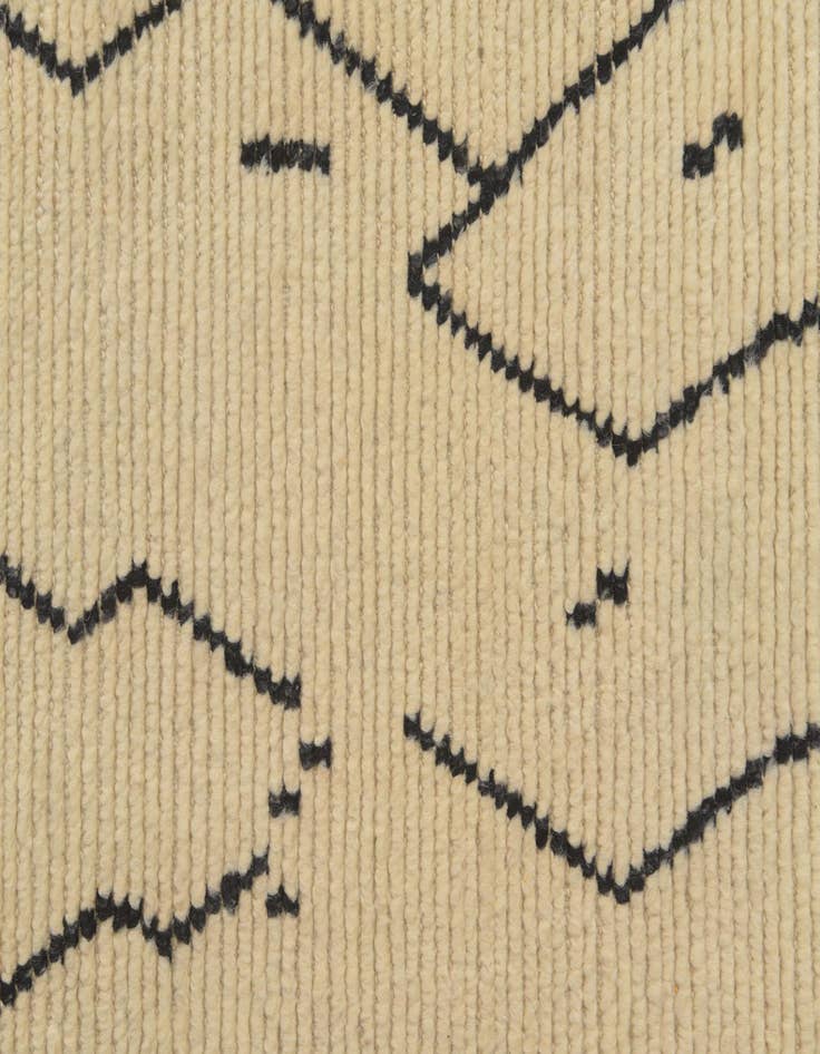 Detail image of  5' 10 x 7' 8  Hand Knotted Darya Wool Rug