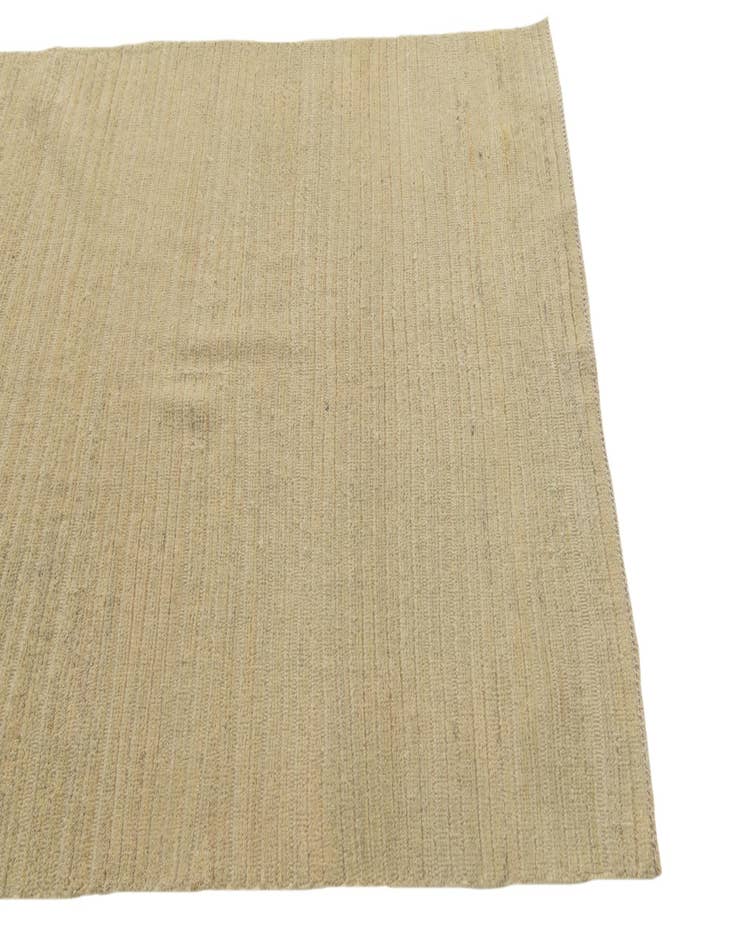 Detail image of  4' x 6' 3  Hand Knotted Darya Wool Rug