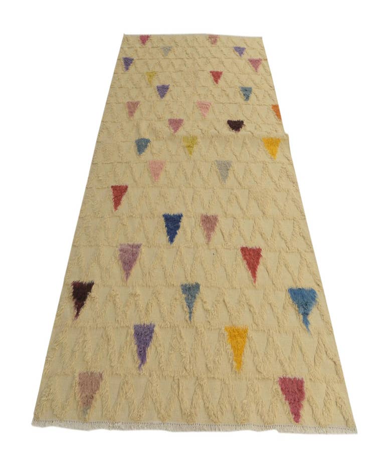 Detail image of  5' 8 x 8' 4  Hand Knotted Darya Wool Rug