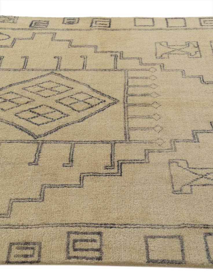 Detail image of  5' 8 x 7' 9  Hand Knotted Darya Wool Rug