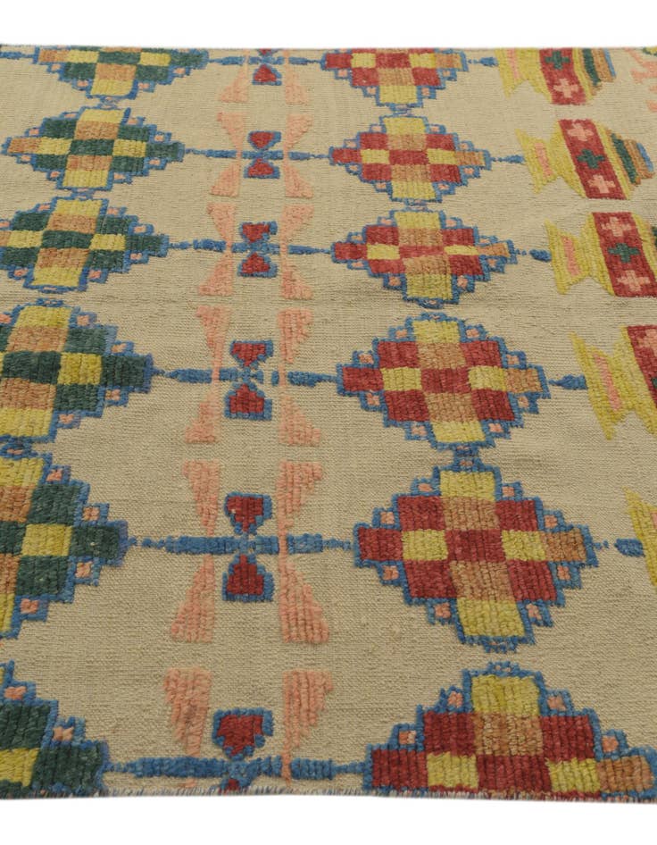 Detail image of  5' 8 x 8' 3  Hand Knotted Darya Wool Rug