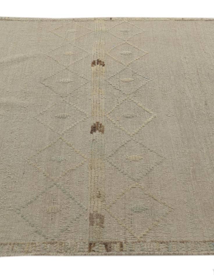 Detail image of  5' 6 x 8' 2  Hand Knotted Darya Wool Rug