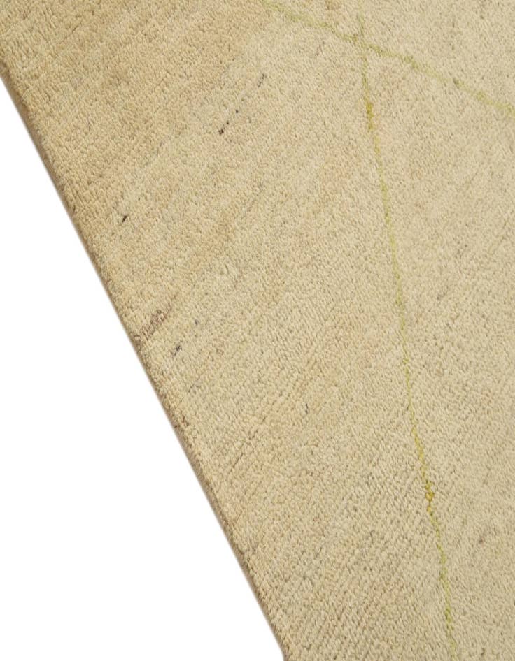 Detail image of  6' 4 x 9' 10  Hand Knotted Darya Wool Rug