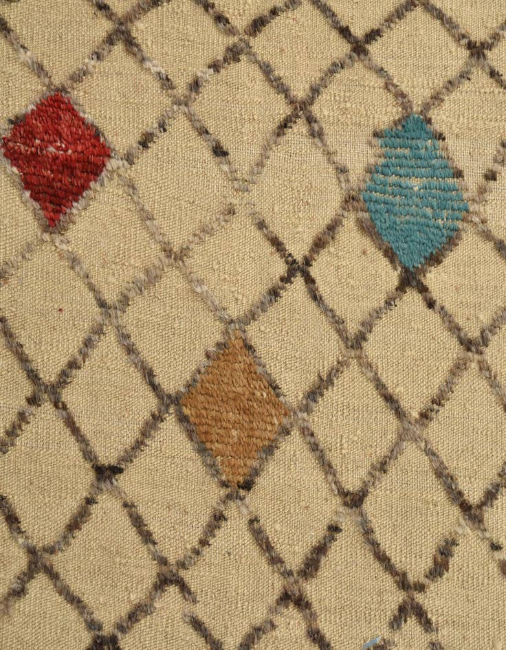 Detail image of  4' x 6' 4  Hand Knotted Darya Wool Rug