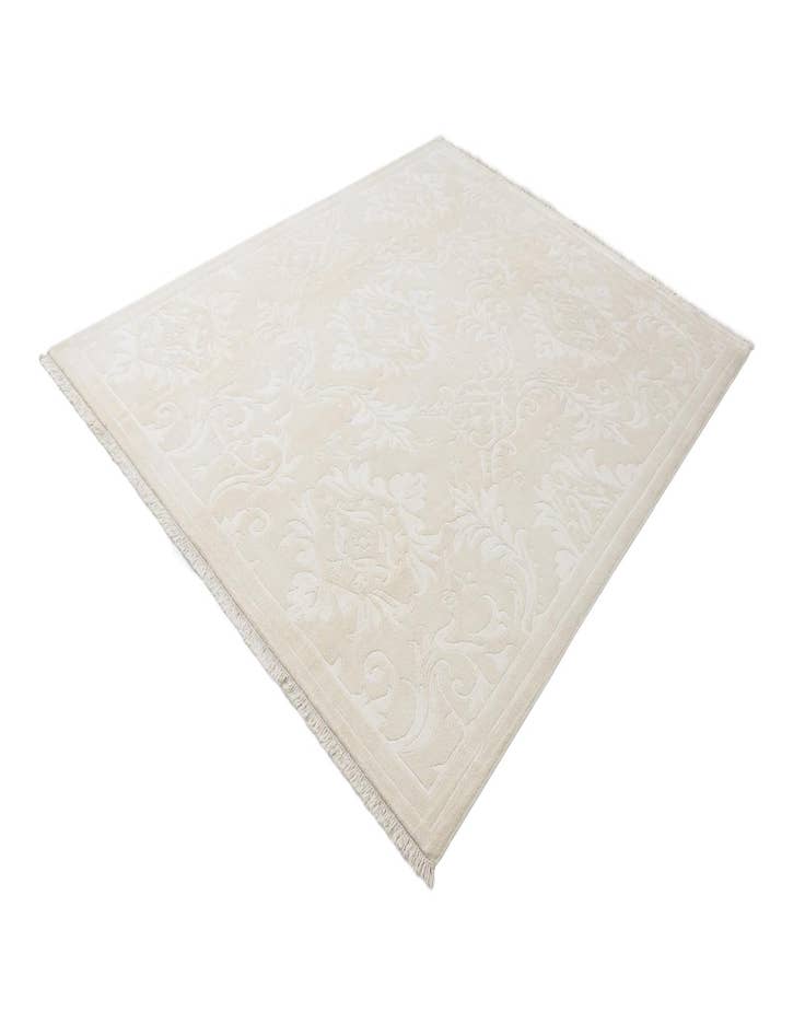 Detail image of  7' 9 x 9' 11  Hand Knotted Darya Wool Rug