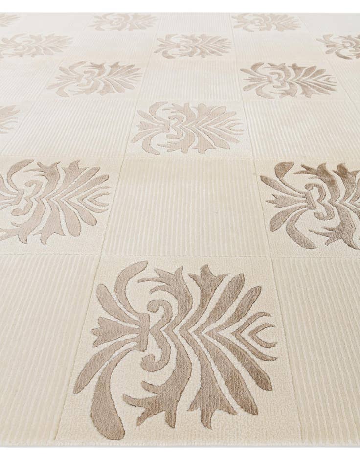 Detail image of  6' 7 x 10'  Hand Knotted Darya Wool Rug