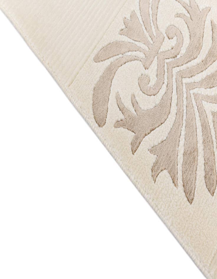 Detail image of  6' 7 x 10'  Hand Knotted Darya Wool Rug