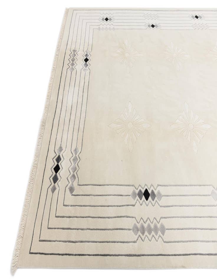 Detail image of  6' 10 x 9' 6  Hand Knotted Darya Wool Rug