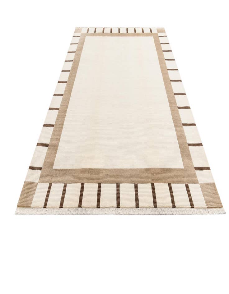 Detail image of  6' 9 x 9' 5  Hand Knotted Darya Wool Rug