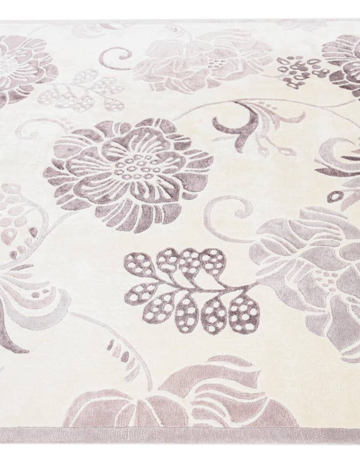 Detail image of  5' 9 x 7' 10  Hand Knotted Darya Wool Rug