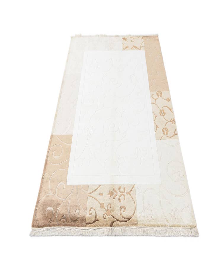 Detail image of  4' 7 x 6' 8  Hand Knotted Darya Wool Rug