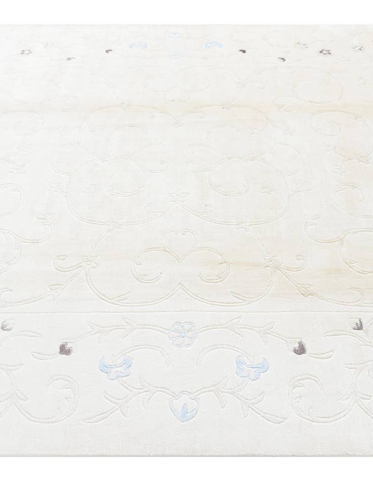 Detail image of  6' 7 x 9' 9  Hand Knotted Darya Rug