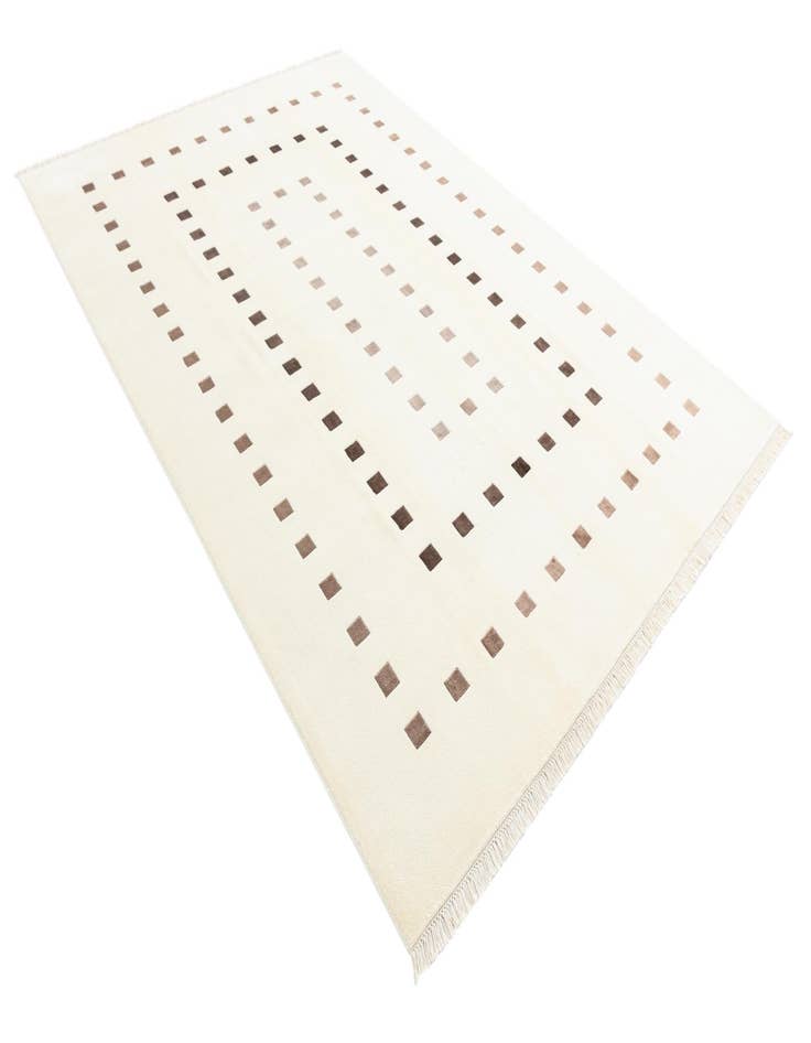 Detail image of  6' 6 x 9' 5  Hand Knotted Darya Wool Rug