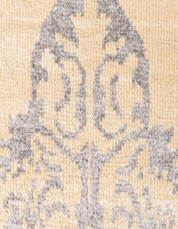 Detail image of  5' x 8'  Hand Knotted Darya Rug