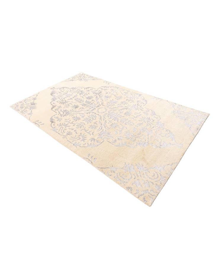 Detail image of  4' 10 x 8'  Hand Knotted Darya Rug