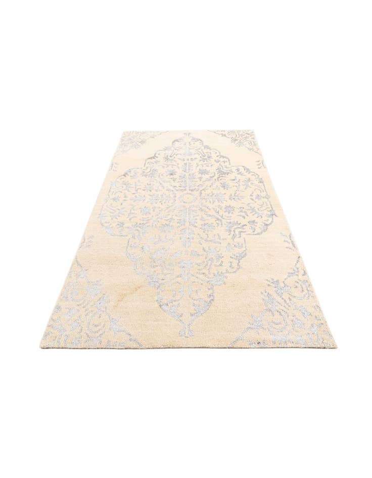 Detail image of  4' 10 x 8'  Hand Knotted Darya Rug