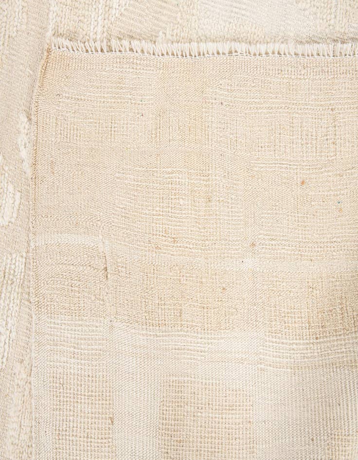 Detail image of  8' 5 x 10' 4  Hand Knotted Darya Wool Rug